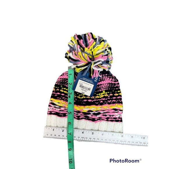 BEANIE NWT JR. GIRL'S ONE SIZE ARIZONA COLORFUL With YARN (sku9) - Picture 3 of 3